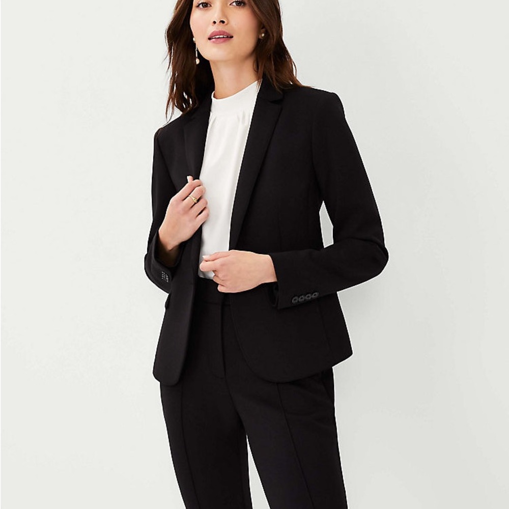 Ann Taylor black suit blazer 10 Petite